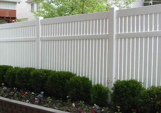 Пластиковый забор ПВХ "Амиго АМ102" (высота 180 см), цвет белый